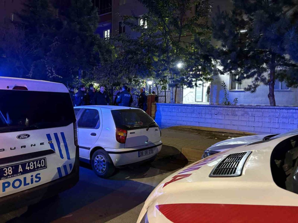 Kayseri’de Tartışma Cinayetle Bitti.. Babasını Öldüren Oğlu İlaç İçti!