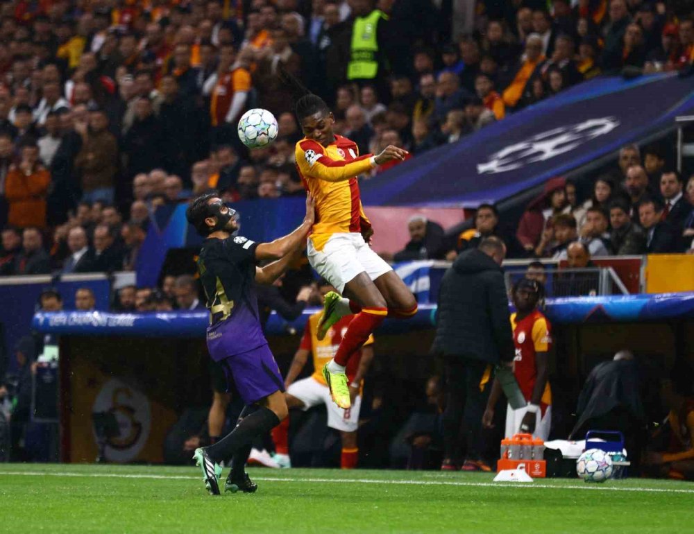 Uefa Şampiyonlar Ligi: Galatasaray: 1 - Barcelona: 4 (maç Sonucu)