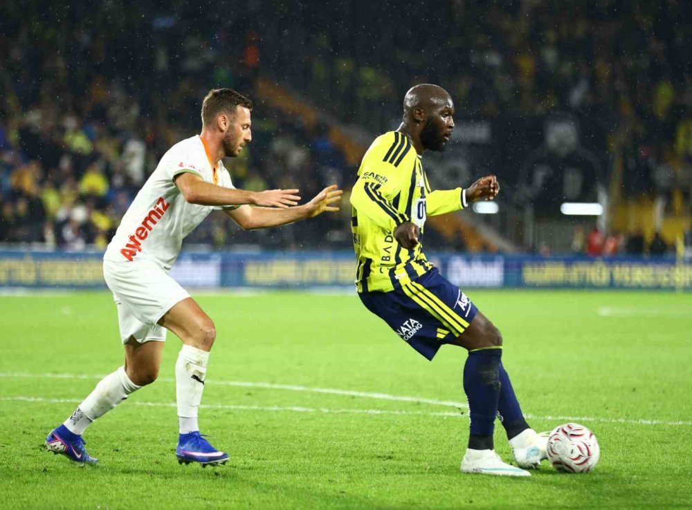 Süper Lig’de 8’inci Hafta Maçları Oynandı.. Dört Karşılaşmada Üç Galibiyet Ev Sahiplerinden!