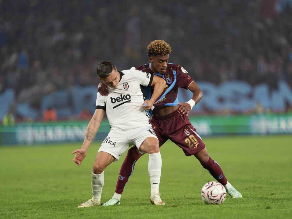 Haftanın Maçları Sona Erdi.. Galatasaray Liderliğini, Trabzonspor Galibiyetini Korudu!