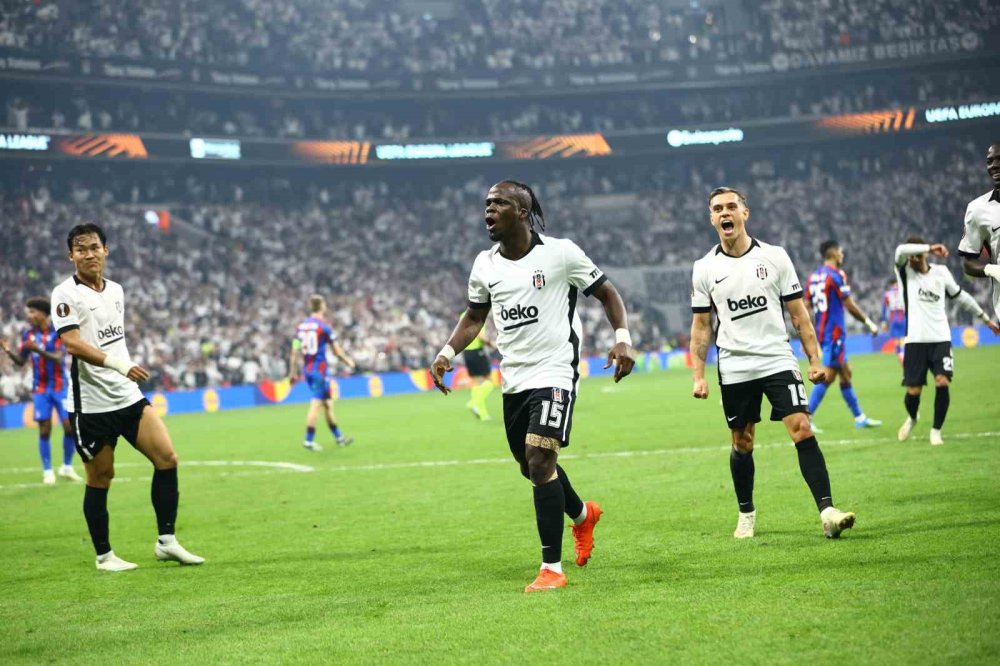 Avrupa’da 117 Gollü Futbol Gecesi.. Beşiktaş Berabere, Trabzonspor Kazandı!