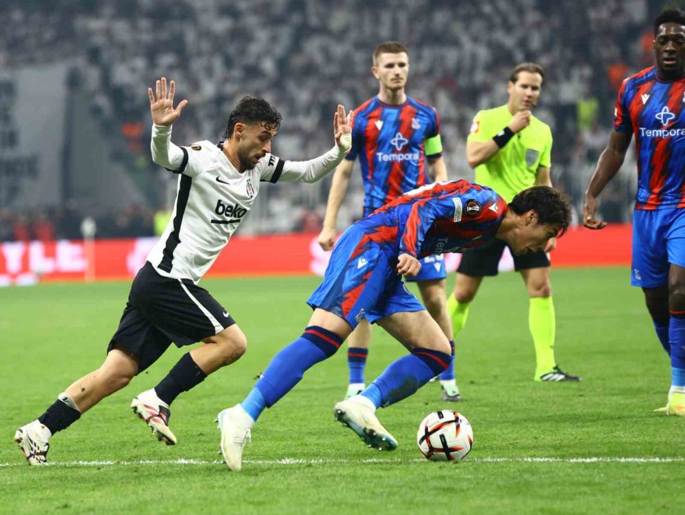Avrupa’da 117 Gollü Futbol Gecesi.. Beşiktaş Berabere, Trabzonspor Kazandı!