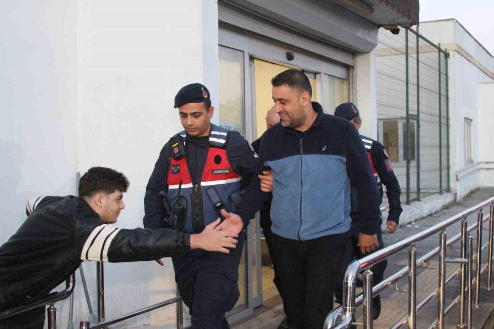 Çukurova Belediyesi Soruşturması'nda 34 Tutuklama.. Belediye Başkanı da Tutuklandı!
