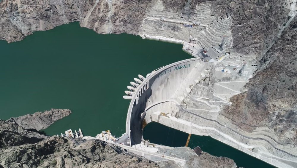 Kurak Yılda Rekor Üreten Yusufeli, Dört Barajın Da Verimini Artırdı