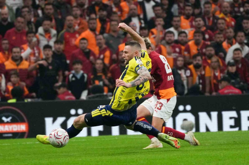 Süper Lig'de Haftanın Maçları Tamamlandı.. Galatasaray Lider, Trabzonspor Takipte!