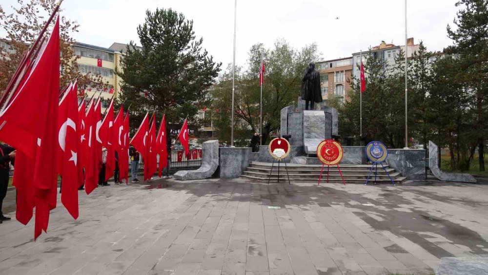 Kars’ın 106’ncı Kurtuluş Bayramı.. Kentte Tören Düzenlendi!