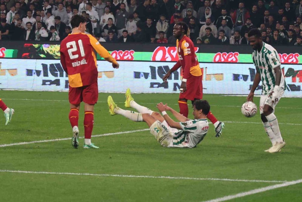 Galatasaray Konyaspor Deplasmanından 4-0’lık Galibiyetle Döndü.. Zirvedeki Yerini Korudu!