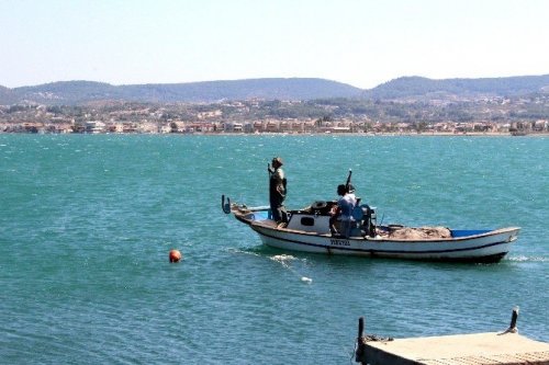 Ağların Sultanı Ekmeğini Denizden Çıkartıyor