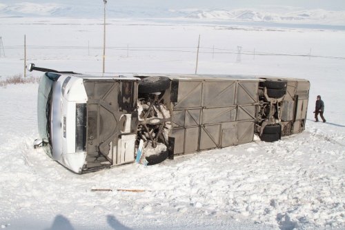 Ardahan’da Trafik Kazası: 4 Yaralı