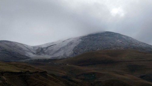 Ardahan’ın Yüksek Kesimlerine Kar Yağdı