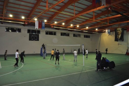 Arpaçay’da Kaymakamlık Voleybol Turnuvası