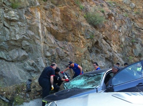 Artvin’de Trafik Kazası: 1 Ölü, 2 Yaralı