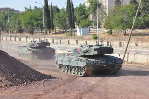 Askeri Birliklerinin Şehir Dışına Taşınması Sürüyor