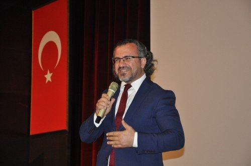 Aslanhan’ın 'Başarı ve Mutluluk İçin Hayata Gülümse' Gösterisi