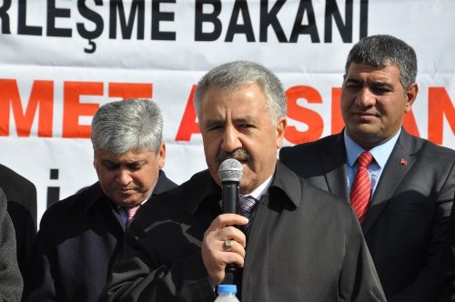 Bakan Arslan'ın Referandum Çalışmaları