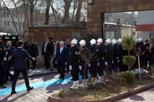 Başbakan Yıldırım, Iğdır Valiliğini Ziyaret Etti