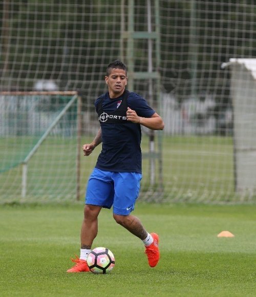 Bero ve İbenez, Trabzonspor İle İlk Antrenmanına Çıktı