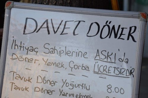 Bu da Askıda Döner, Çorba ve Yemek