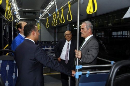 Bursa’da Artık Metrobüs De Üretiliyor