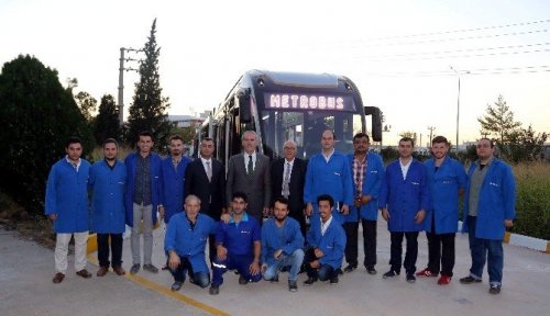 Bursa’da Artık Metrobüs De Üretiliyor