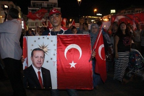 Çanakkale’de Demokrasi Nöbeti