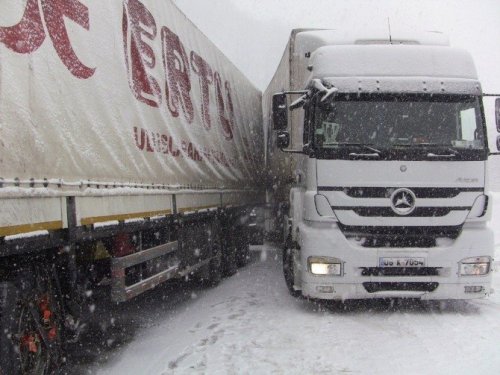 Cankurtaran’da Ulaşıma Kar Engeli