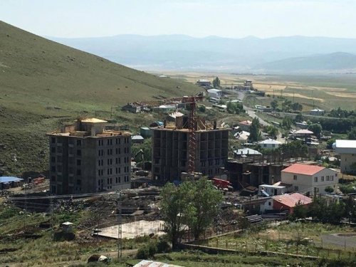 Çıldır Toki Konutları Yükseliyor