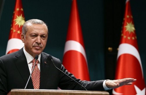 Cumhurbaşkanı Erdoğan, Nöbetteki Vatandaşlara Seslendi