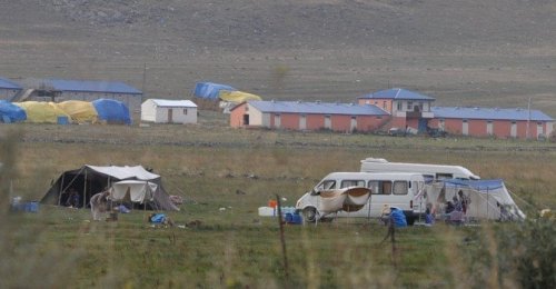 Dilenciler Kars’ı Mesken Tuttu