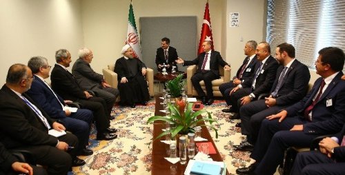 Erdoğan, İran Cumhurbaşkanı Ruhani İle Görüştü