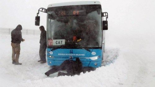 Erzurum'da Kar ve Tipi