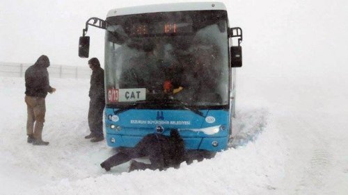 Erzurum'da Kar ve Tipi