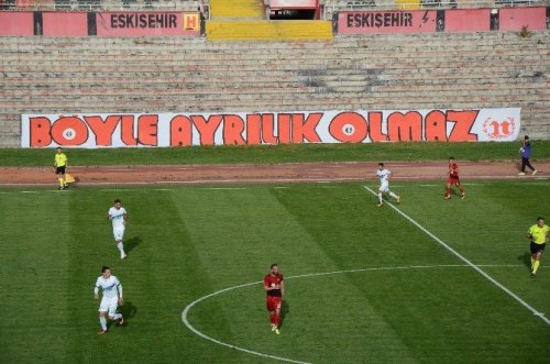 Eskişehirspor, Yarım Asırlık Evine Galibiyetle Veda Etti