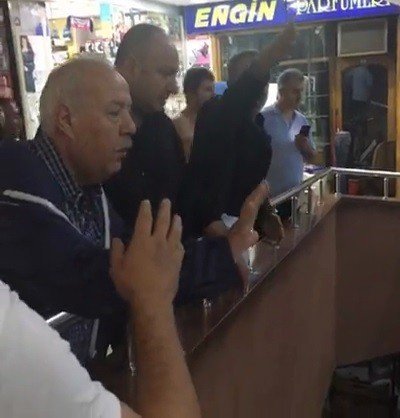 Esnaflar, Ekipler Gelmeden Başkanı Göndermedi