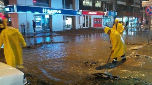 Esnaflar, Ekipler Gelmeden Başkanı Göndermedi
