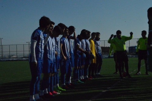 'Futbol'da Şampiyon Alparslan Anadolu Lisesi