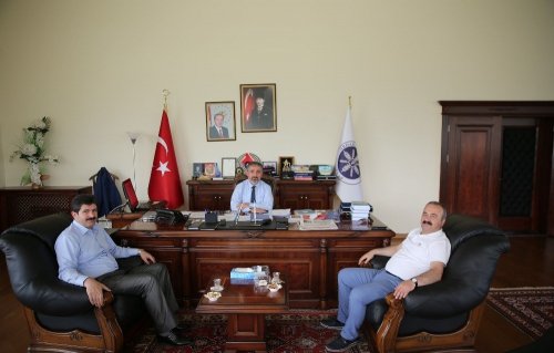 Giresun Üniversitesi Rektörü Ardahan'da