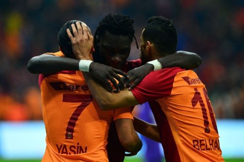 Gomis, Gollere Devam