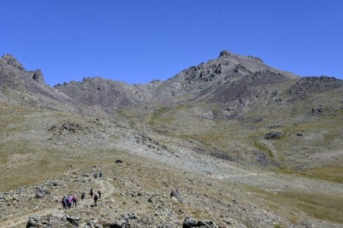 Gümüşhaneli Dağcılar Bayburt Demirkapı Zirvesi’nde