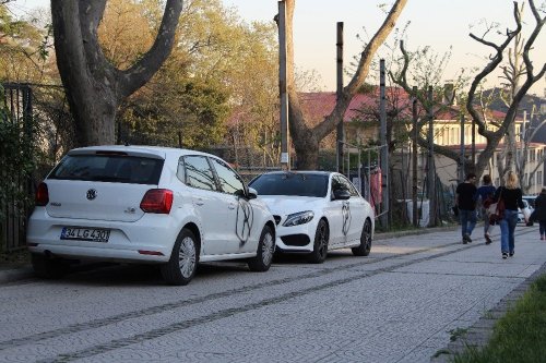 Hatalı Park Yapan Araçlara Vatandaştan Boyalı Ceza