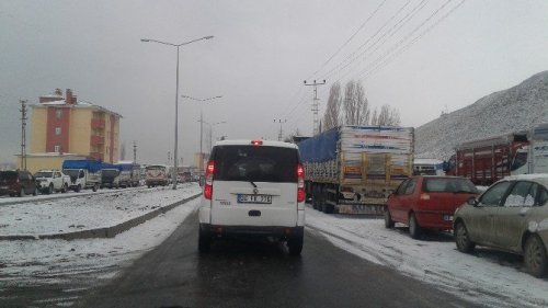 Hayvan Pazarı’nda Trafik Rezaleti