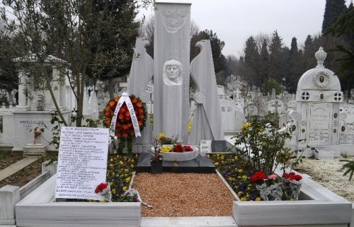 Hrant Dink Mezarı Başında Anıldı