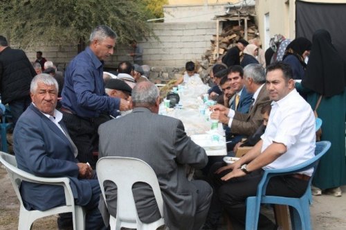 Iğdır’da Hz.Hüseyin İçin İhsan Yemeği Verildi