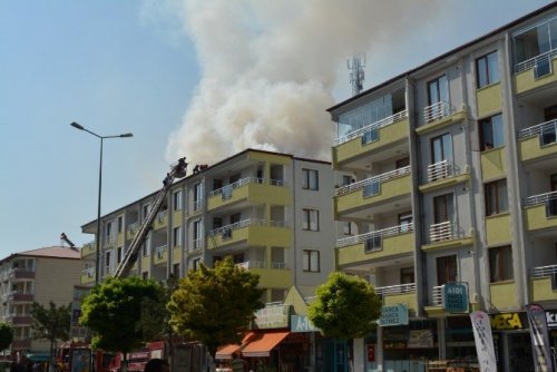Iğdır’da Korkutan Yangın