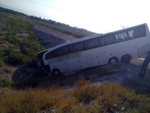 Iğdır’da Yolcu Otobüsü Şarampole Uçtu