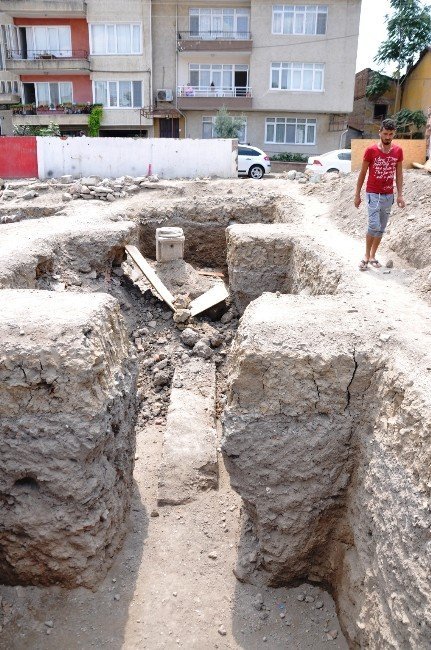 İnşaattan Bizans Kalıntıları Çıktı