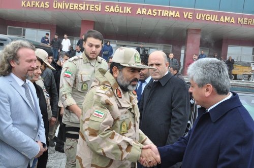 İranlı Mühendisler Kars'ta Tedavi Ediliyor