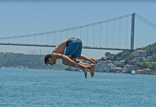 İstanbul’da Sıcak Hava Bunaltıyor