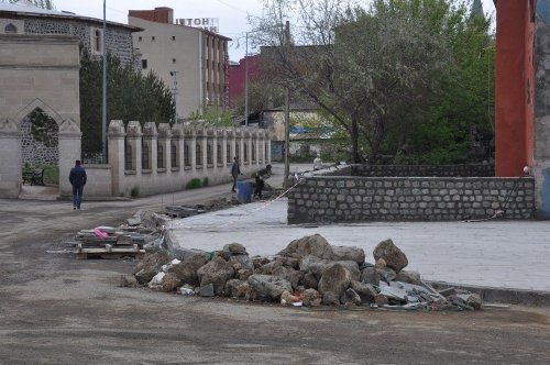 Kaleiçi Mahallesi'nde Kaldırımlar Yenileniyor