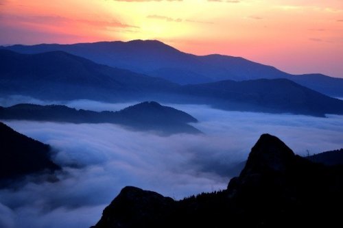 Karadeniz’in Bulut Denizi Ve Dağ Adacıkları Görenleri Büyülüyor